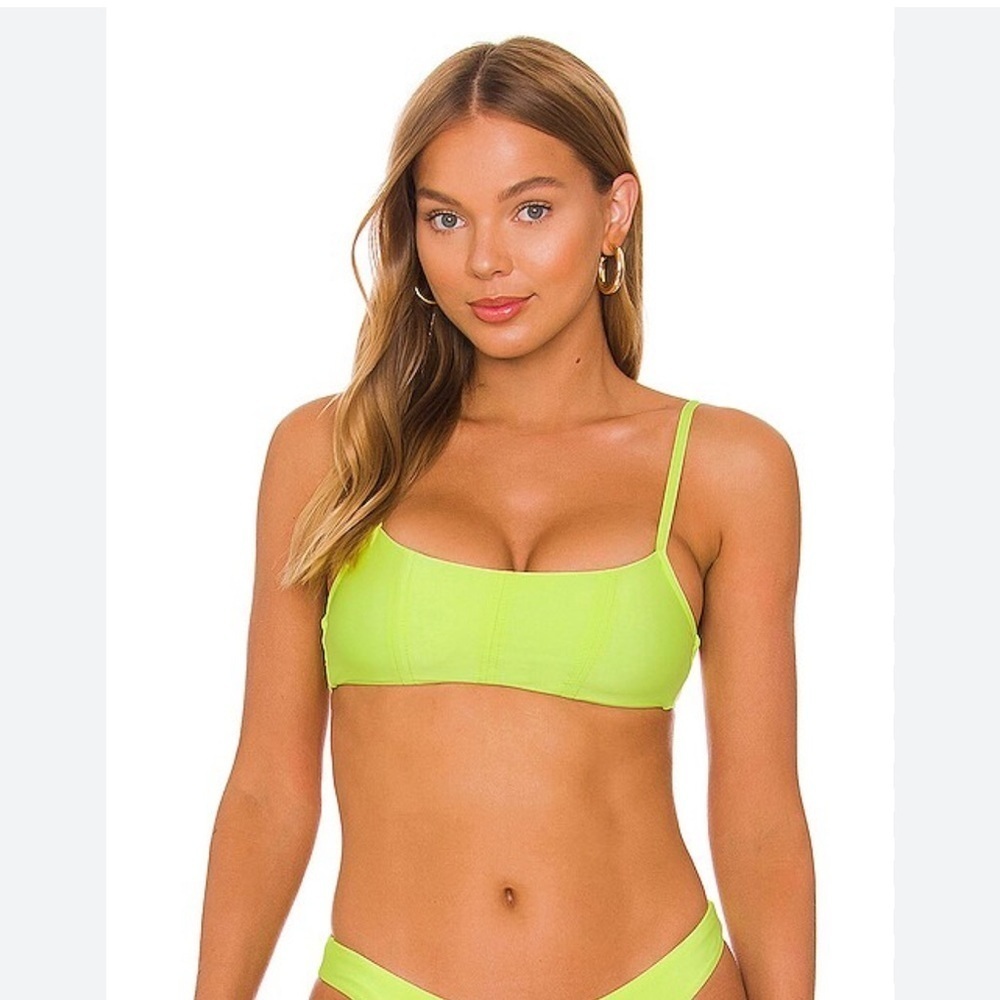 Revolve B.swim Borderline Bikini top in  Limelight Sz S